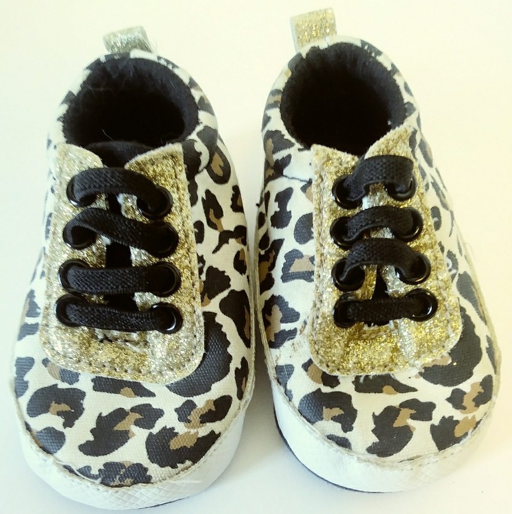 Rising Star Baby Leopard Print & Gold Glitter Shoe